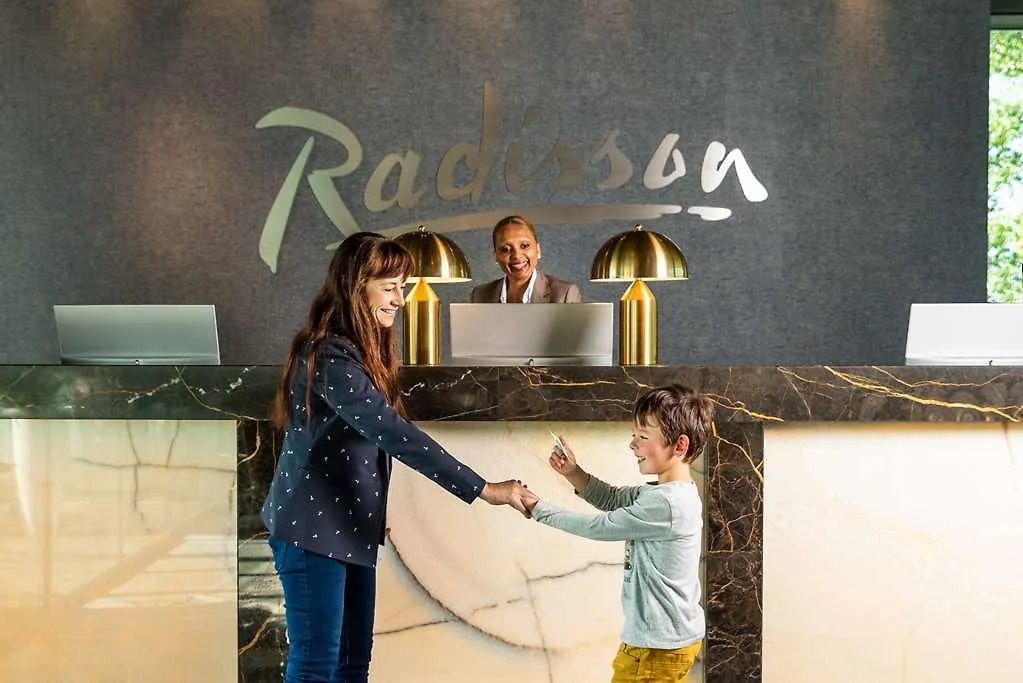 אמסטלבין Radisson Hotel & Suites Amsterdam South 4*,  הולנד